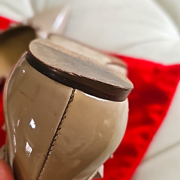 Valentino Rock Stud Flats - Picture 7 of 11